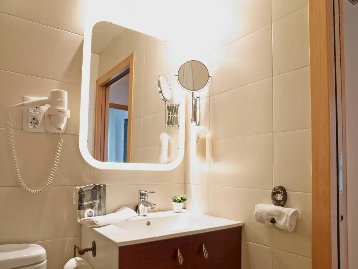 Apart-Suites Hostemplo Spain