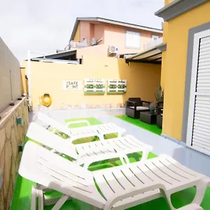https://the-safe-point-residential-castillo.in-canary-islands.com