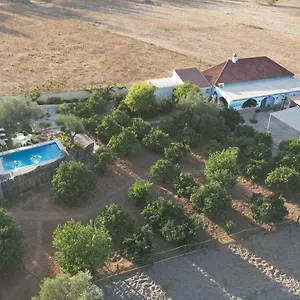 https://villa-los-arcos-malaga.es-andalucia.com