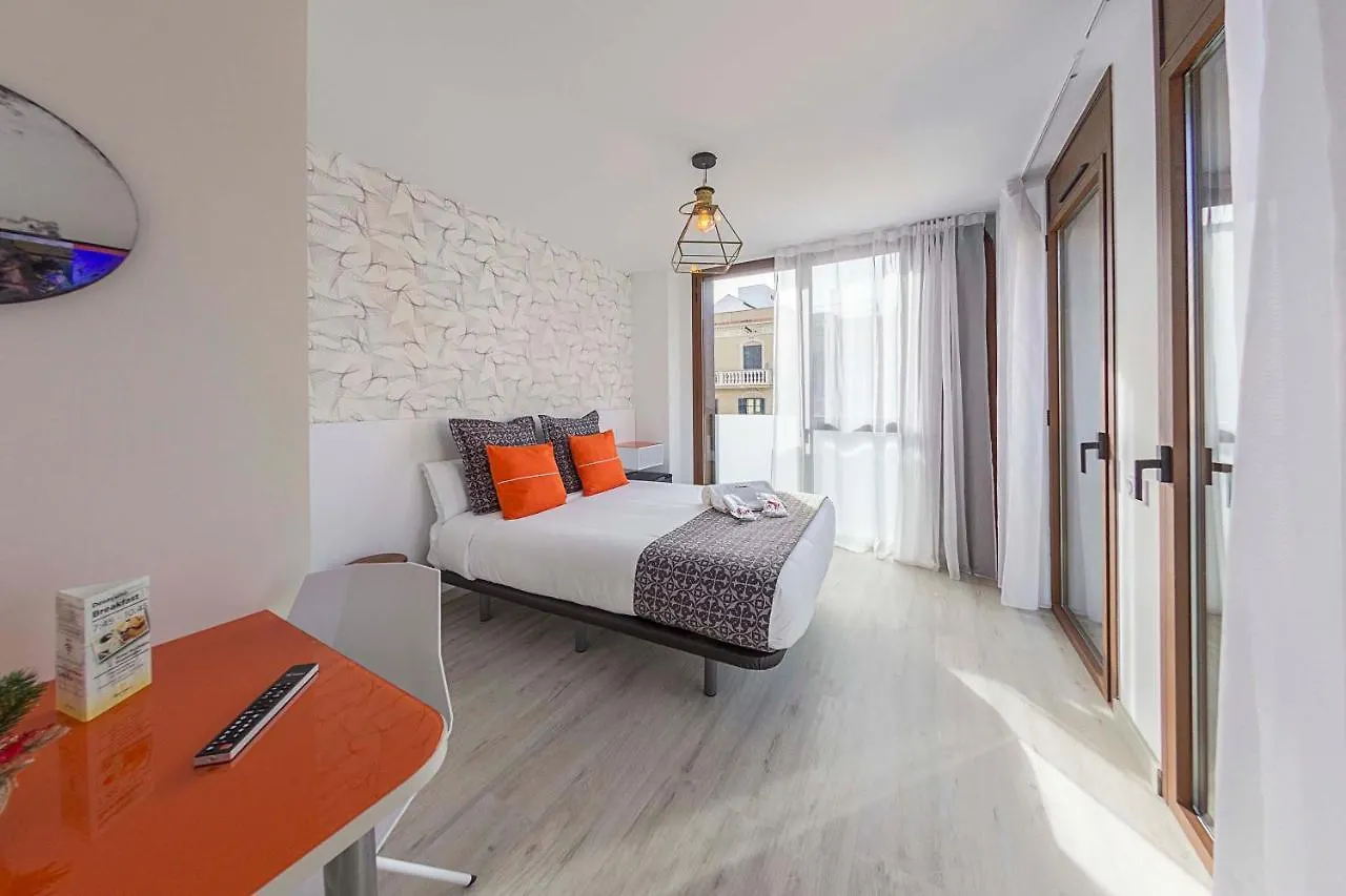 Apartment Apart-Suites Hostemplo Spain